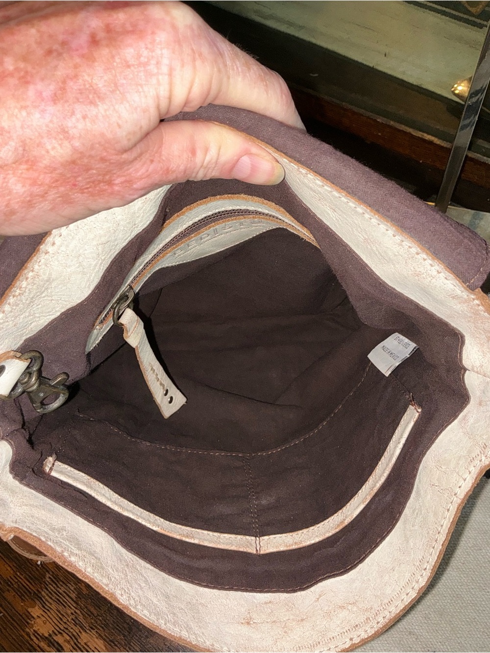 Bed Stu Leather Venice Beach Crossbody Nectar Tan Rustic Retail $240 - Picture 11 of 12